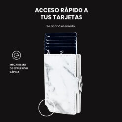 Billetera Slim Mármol LIMITED con diseño marmoleado blanco y negro, mecanismo de eyección para tarjetas, protección RFID y estructura minimalista.