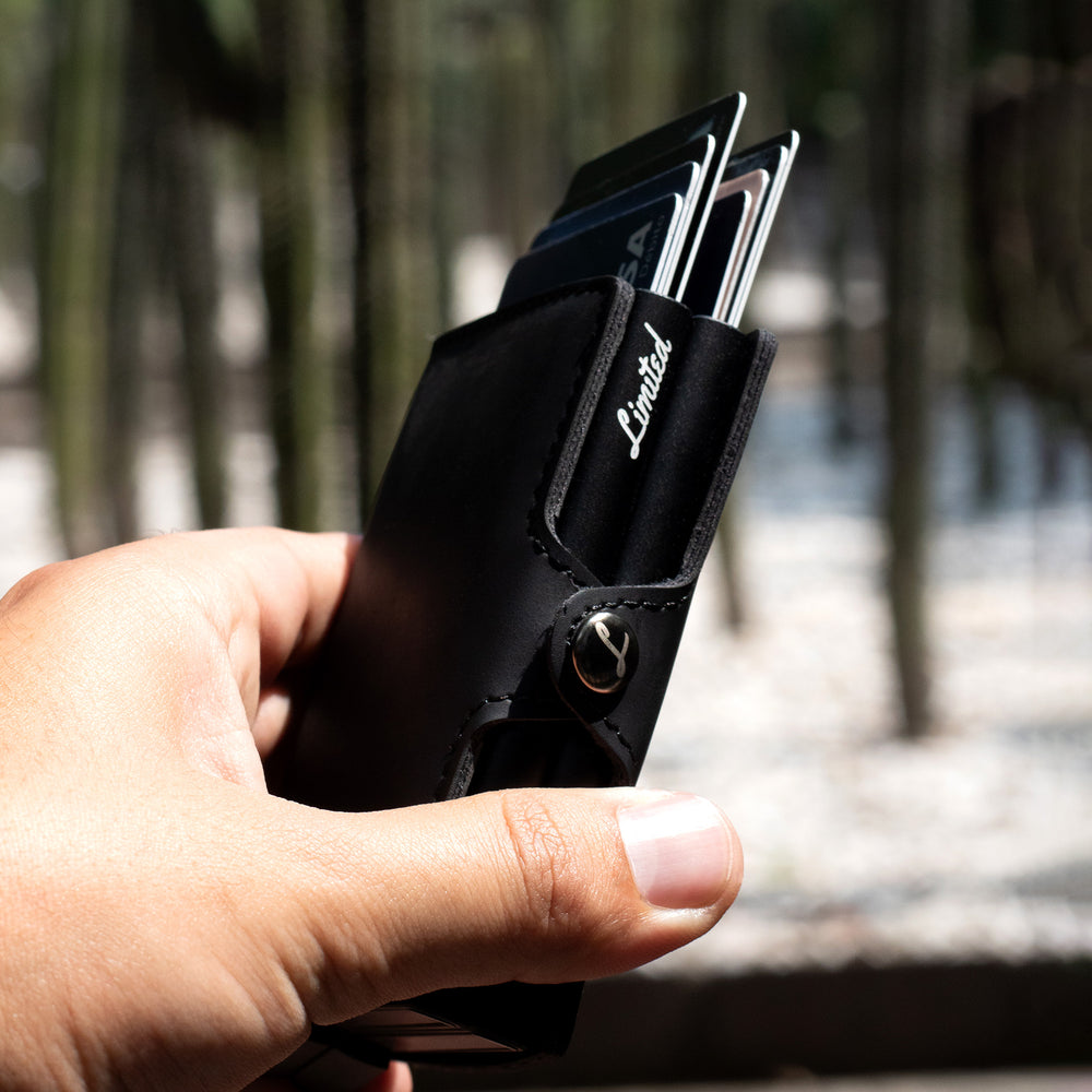 double_ad2cc031-6aed-4ef4-a869-59634d191f5a_1000x-1.jpg Billetera Double